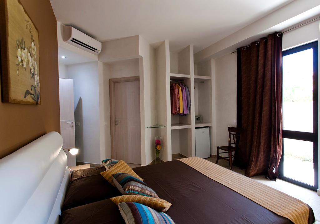 B&B Shining Avola Chambre photo